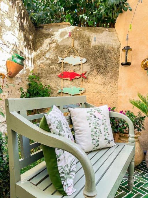 Petit Patio - 2 Chambres - Centre Ville - Climatisation Cassis Exterior foto